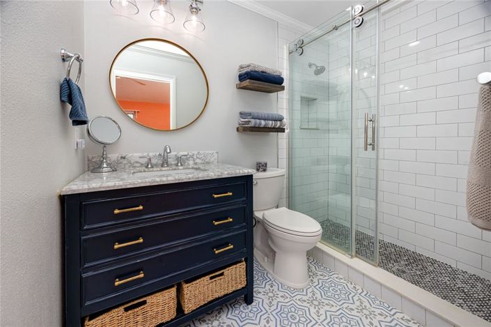 Image No.32-2 Bed Townhouse for sale