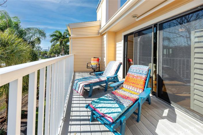 Image No.48-2 Bed Townhouse for sale