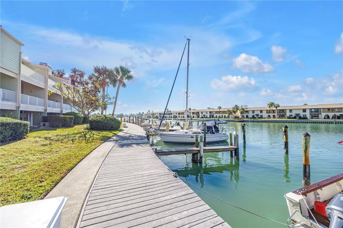 Image No.57-2 Bed Townhouse for sale