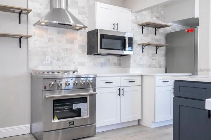 Image No.14-3 Bed Property for sale