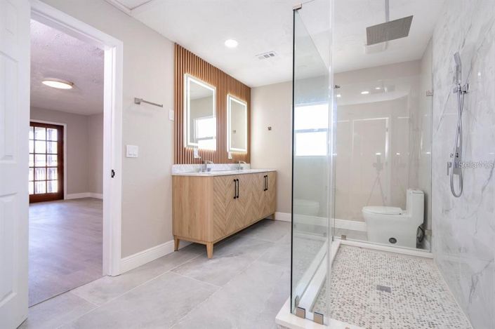 Image No.26-3 Bed Property for sale