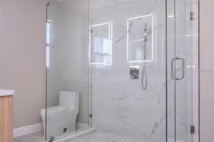 Image No.27-3 Bed Property for sale