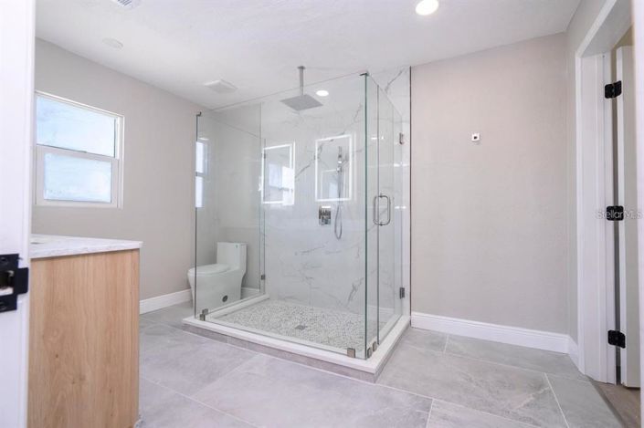 Image No.28-3 Bed Property for sale