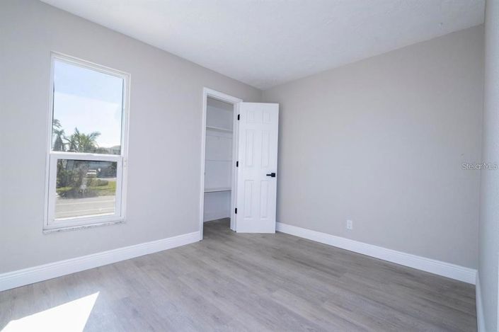 Image No.32-3 Bed Property for sale