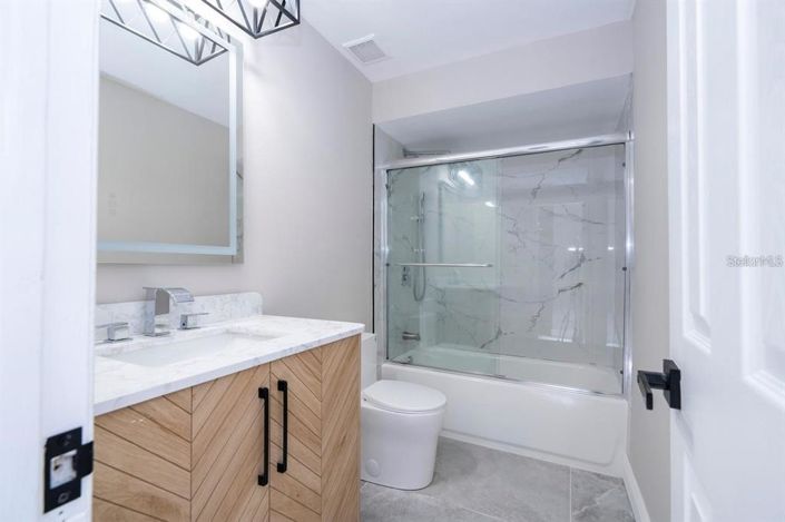 Image No.34-3 Bed Property for sale