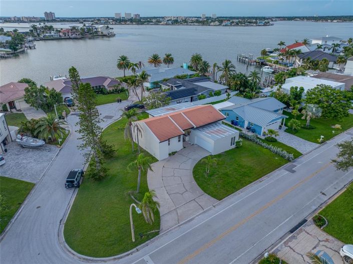 Image No.4-3 Bed Property for sale