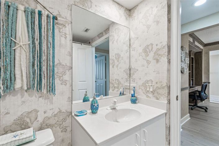 Image No.19-2 Bed Property for sale