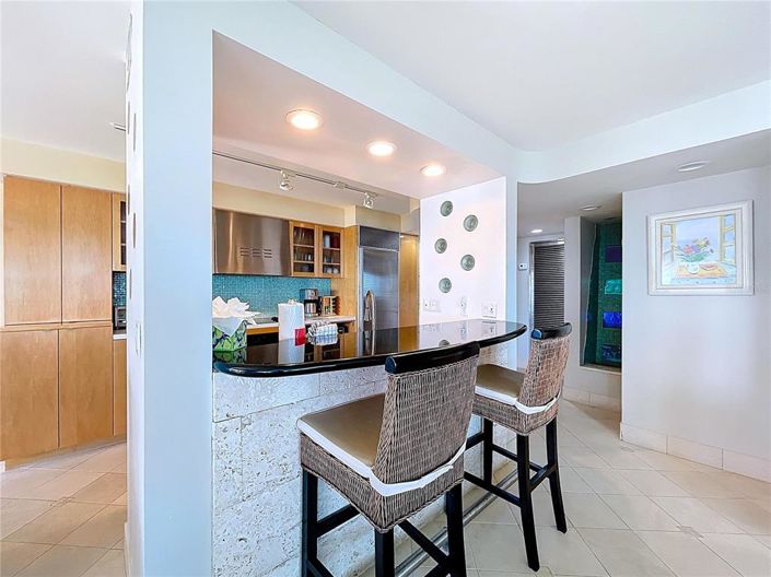 Image No.17-2 Bed Property for sale