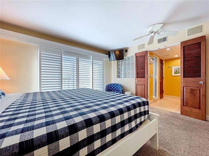 Image No.38-2 Bed Property for sale