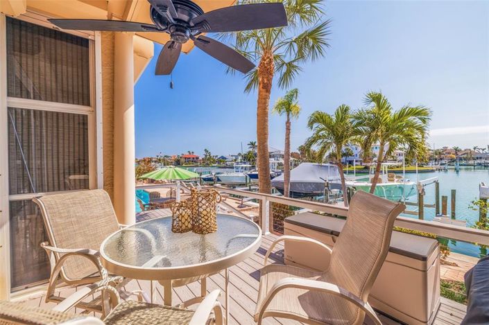 Image No.19-4 Bed Townhouse for sale