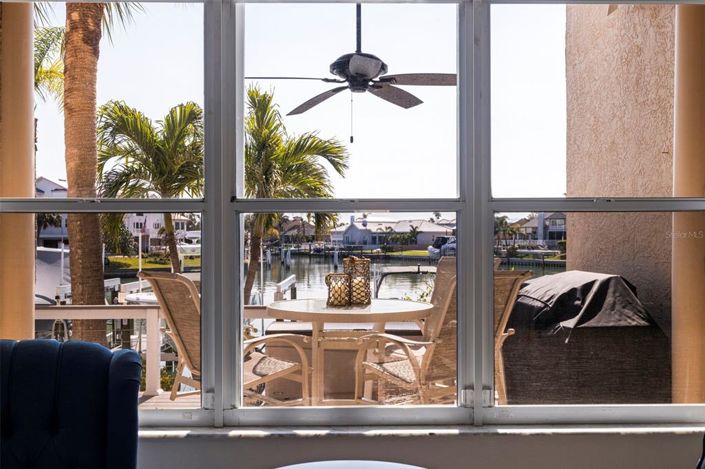 Image No.20-4 Bed Townhouse for sale