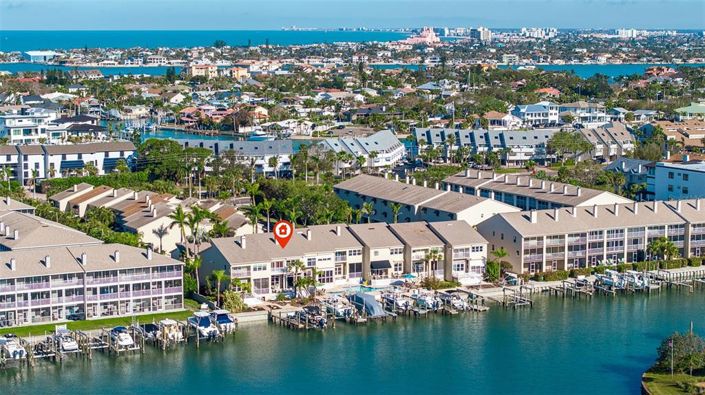 Image No.50-4 Bed Townhouse for sale