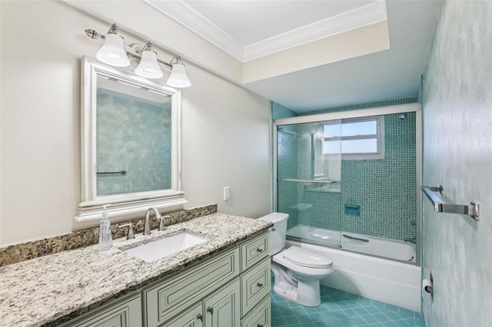 Image No.18-2 Bed Property for sale