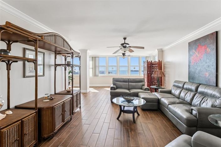 Image No.3-Propriété de 2 chambres à vendre à St. Petersburg