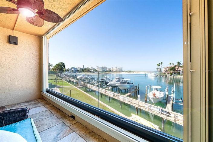 Image No.15-2 Bed Townhouse for sale