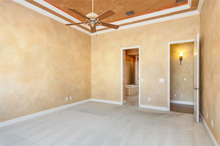 Image No.19-4 Bed Property for sale