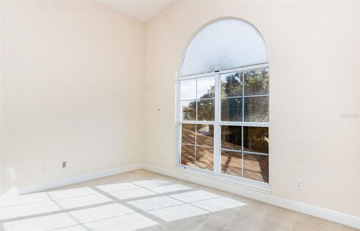 Image No.26-4 Bed Property for sale