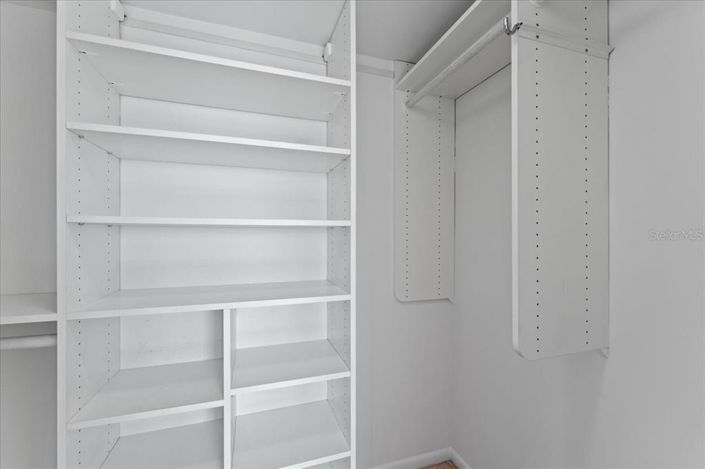 Image No.32-Propriété de 2 chambres à vendre à Floride