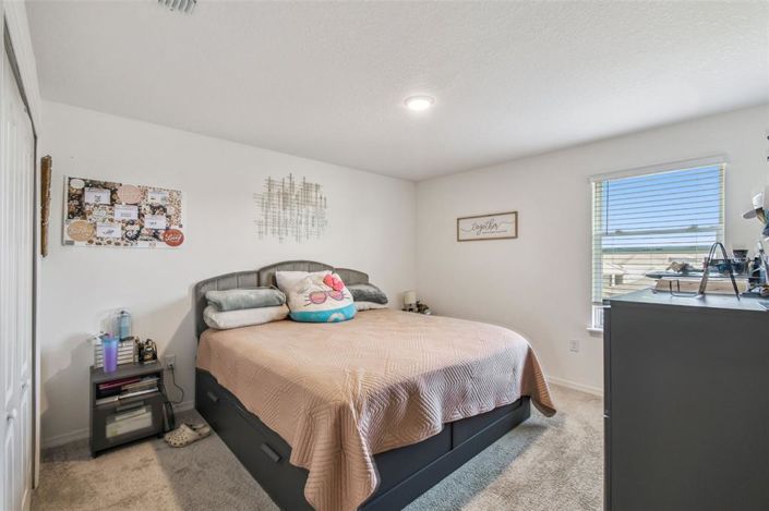 Image No.22-5 Bed Property for sale