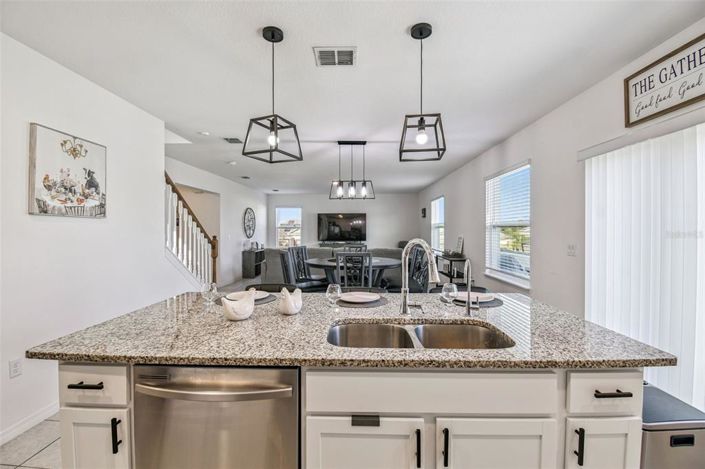 Image No.30-5 Bed Property for sale