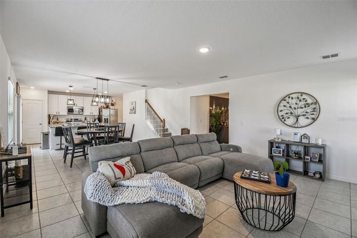 Image No.36-5 Bed Property for sale