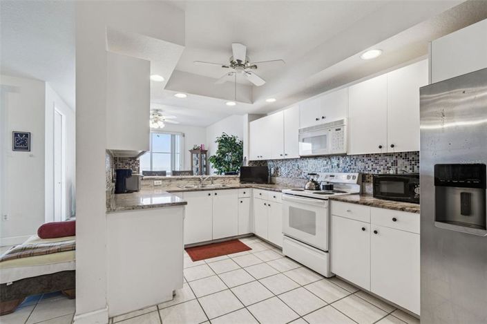 Image No.16-2 Bed Property for sale