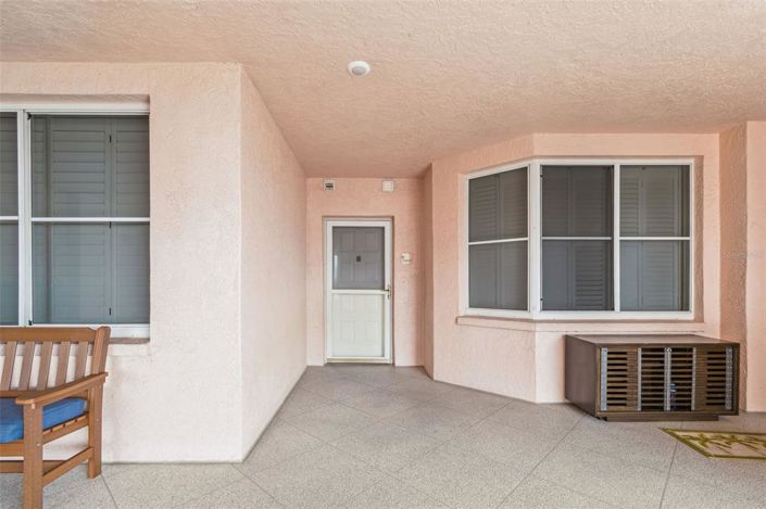 Image No.3-2 Bed Property for sale