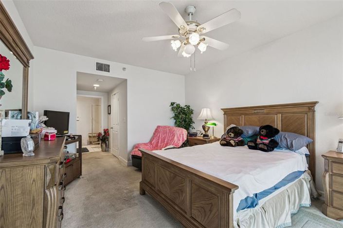 Image No.34-2 Bed Property for sale