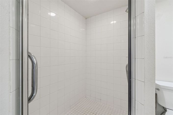 Image No.39-2 Bed Property for sale