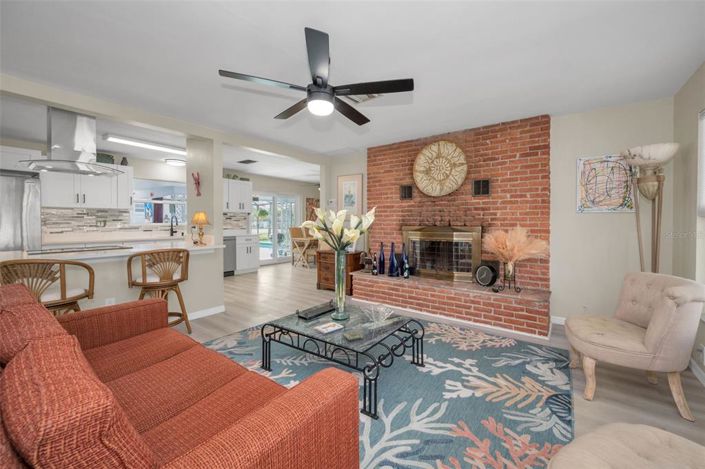 Image No.16-3 Bed Property for sale