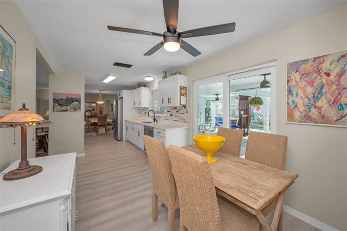 Image No.23-3 Bed Property for sale