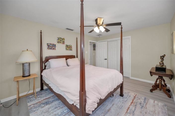 Image No.34-3 Bed Property for sale