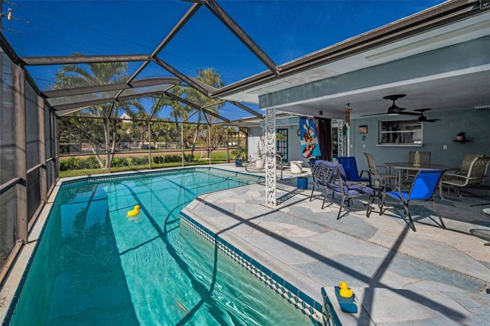 Image No.45-3 Bed Property for sale