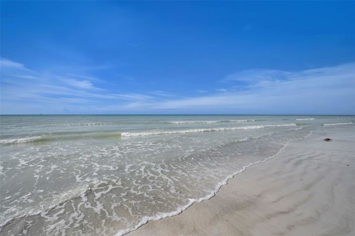 Image No.53-3 Bed Property for sale