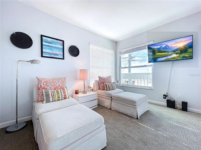 Image No.20-3 Bed Property for sale