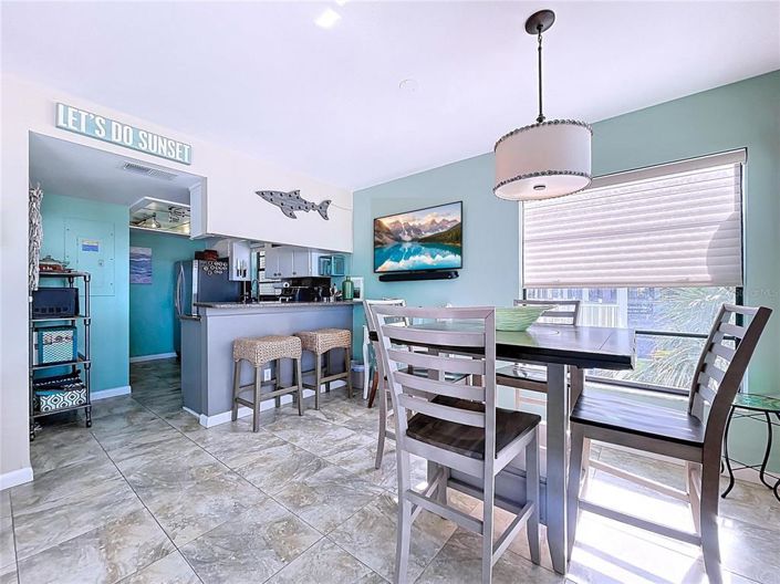 Image No.8-3 Bed Property for sale