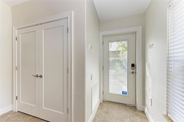 Image No.23-2 Bed Property for sale