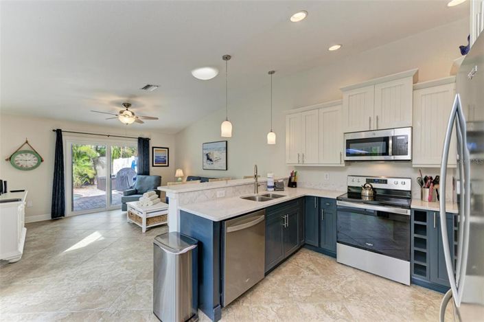 Image No.4-2 Bed Property for sale