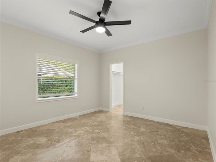 Image No.16-3 Bed Property for sale