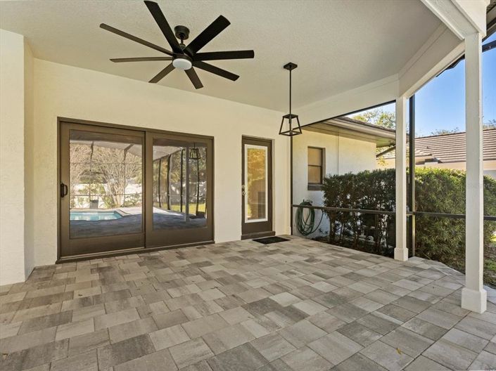 Image No.30-3 Bed Property for sale