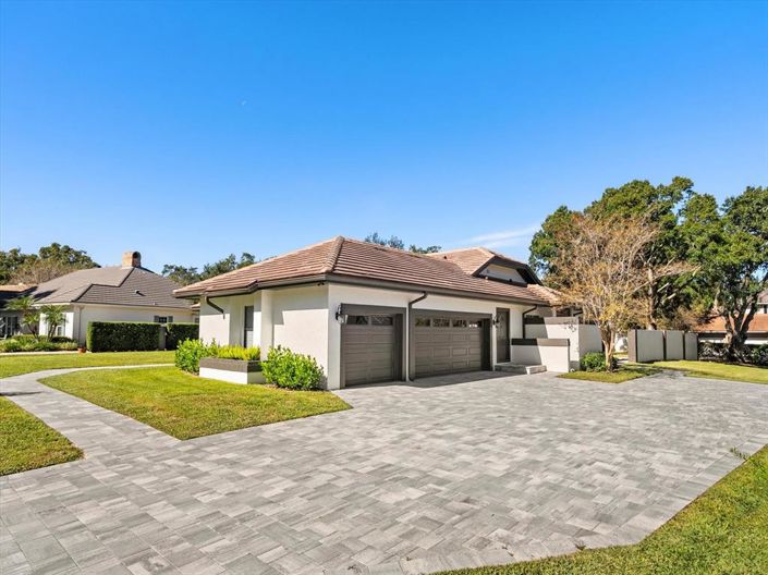 Image No.35-3 Bed Property for sale