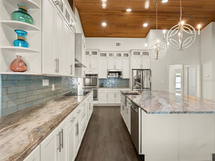 Image No.7-3 Bed Property for sale