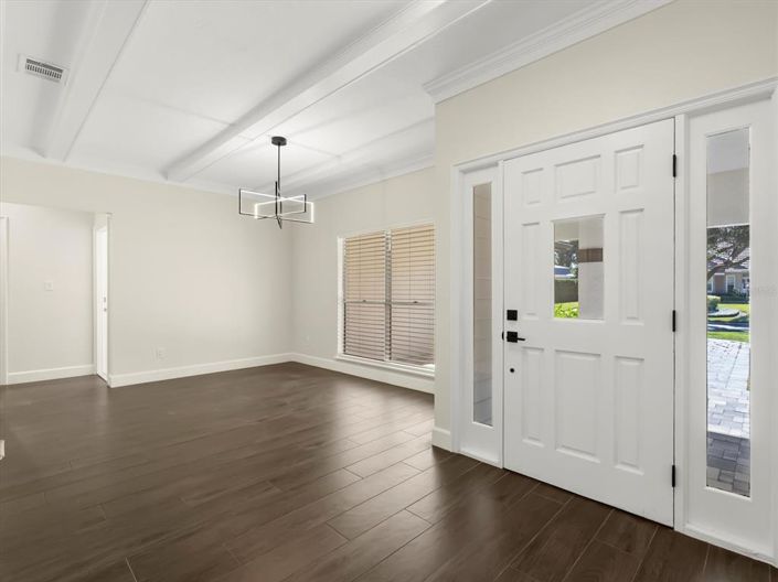 Image No.9-3 Bed Property for sale