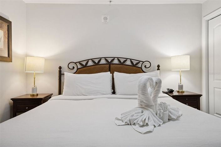 Image No.17-1 Bed Property for sale