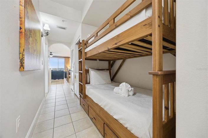 Image No.21-1 Bed Property for sale