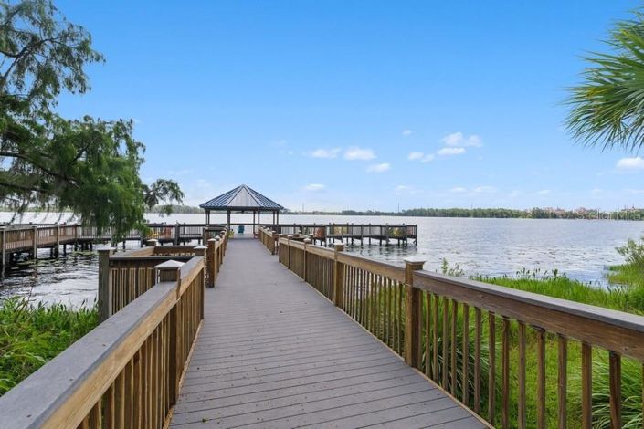 Image No.39-1 Bed Property for sale