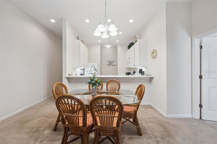 Image No.10-3 Bed Property for sale