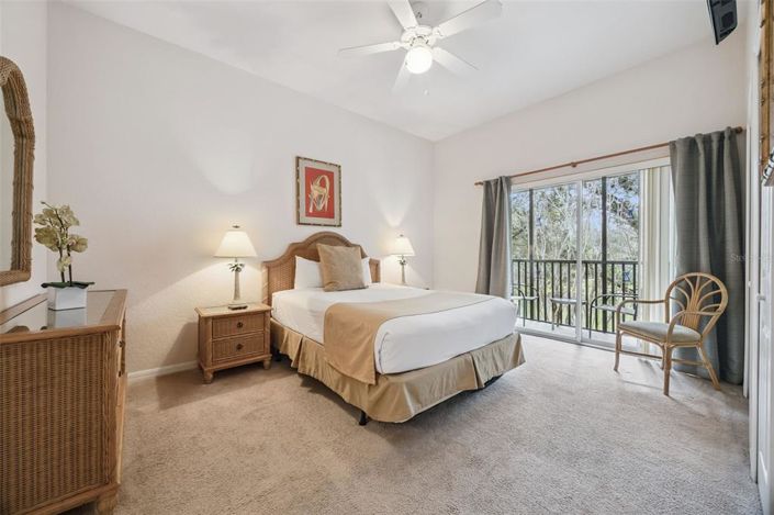 Image No.15-3 Bed Property for sale