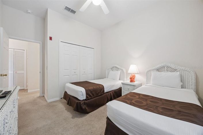 Image No.20-3 Bed Property for sale