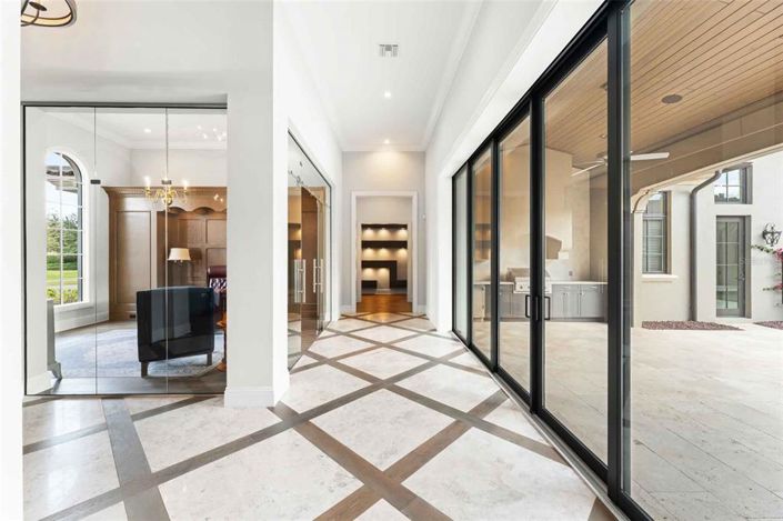 Image No.29-5 Bed Property for sale